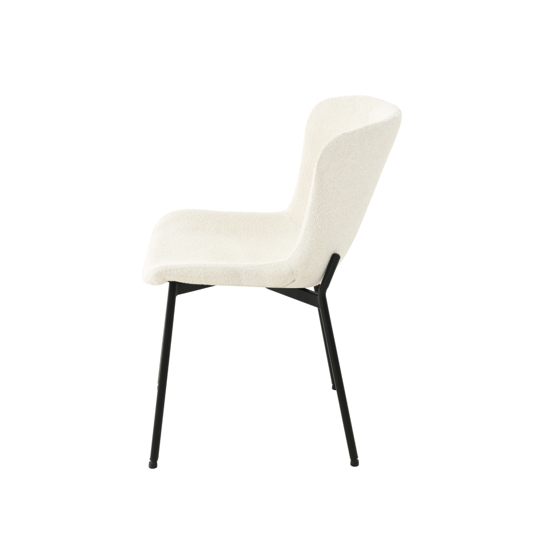 Eetkamerstoel Skagen Wit Bouclé met zwart onderstel