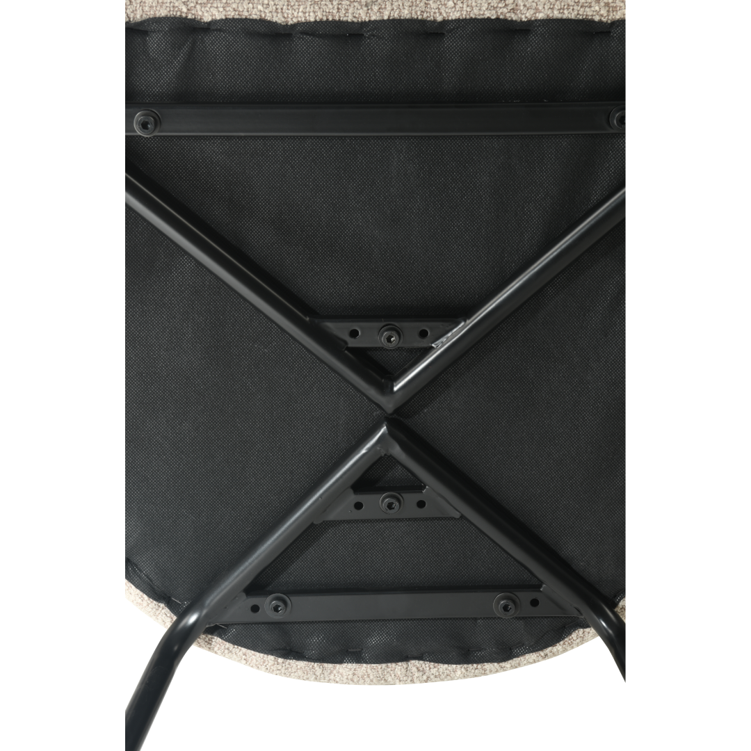 Eetkamerstoel Aalborg Zand Bouclé met zwart onderstel