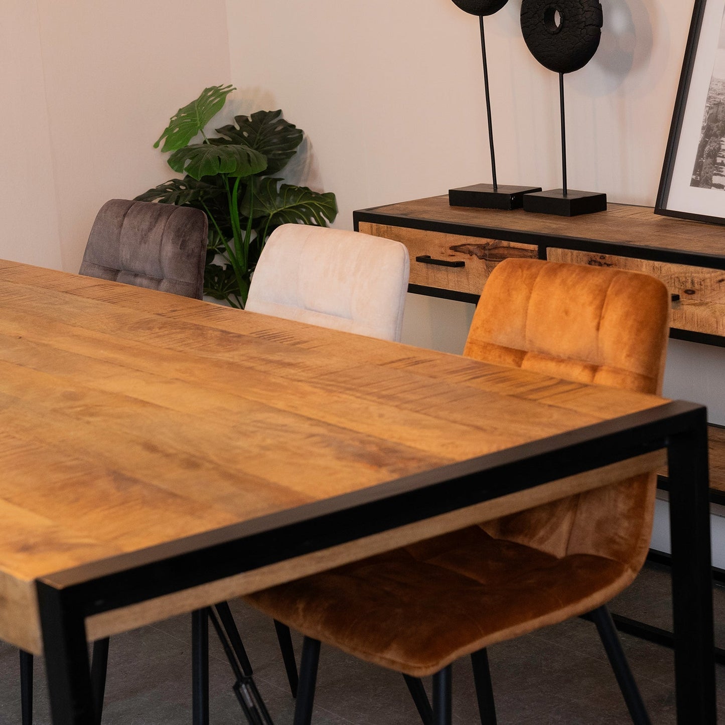 Eetkamerstoel Tess | Velvet Oker