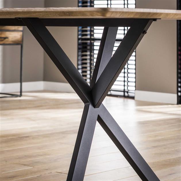 Modera - Eetkamertafel 190 ovaal blad zwart gepoedercoat frame - 3D Eiken antiquewash